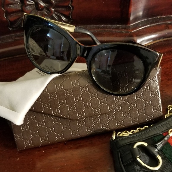 Gucci Accessories - 💥(SOLD)💥 GUCCI SHADES